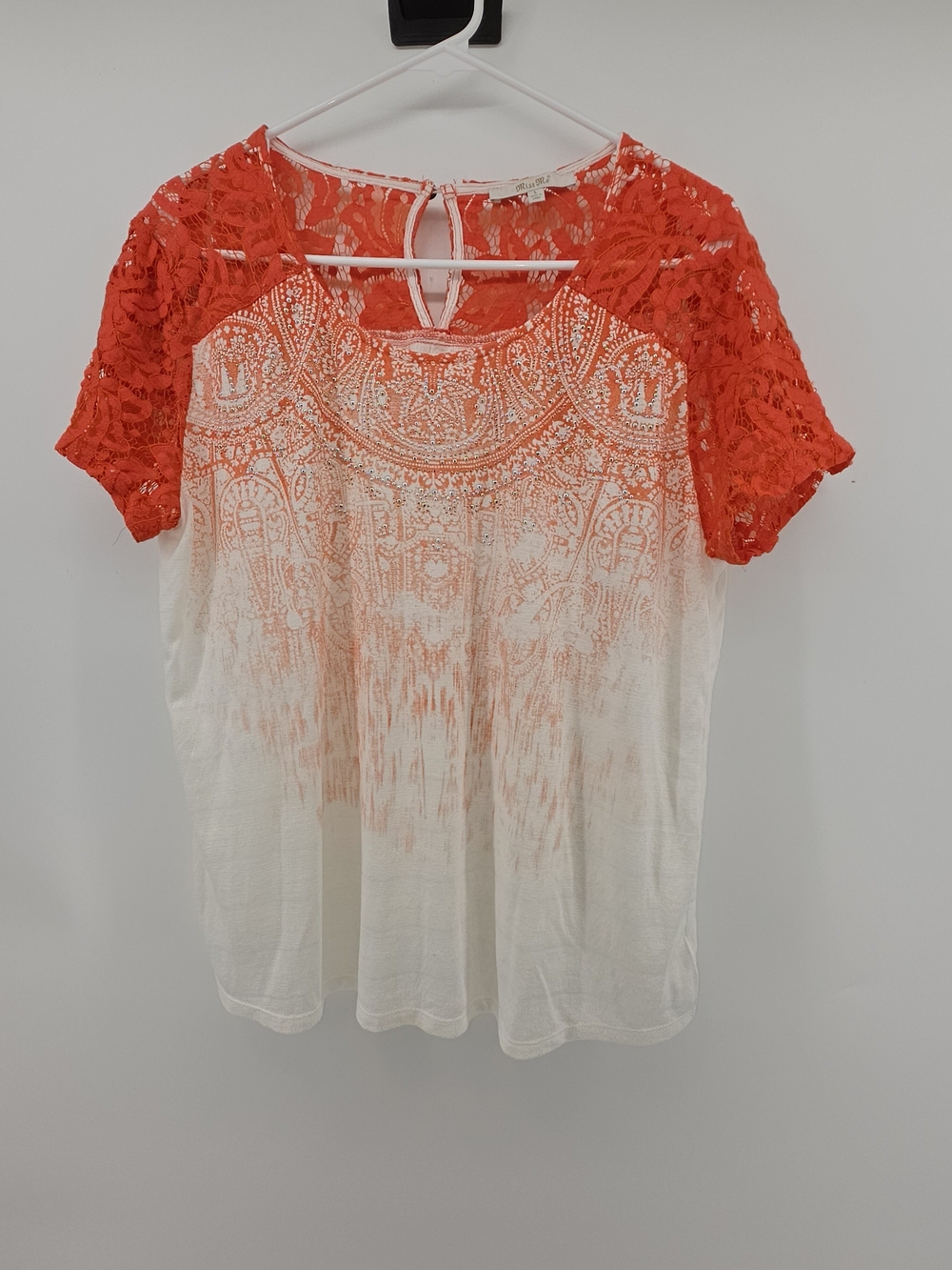 Women's Cream and Coral Lace Sleeve Printed Top
